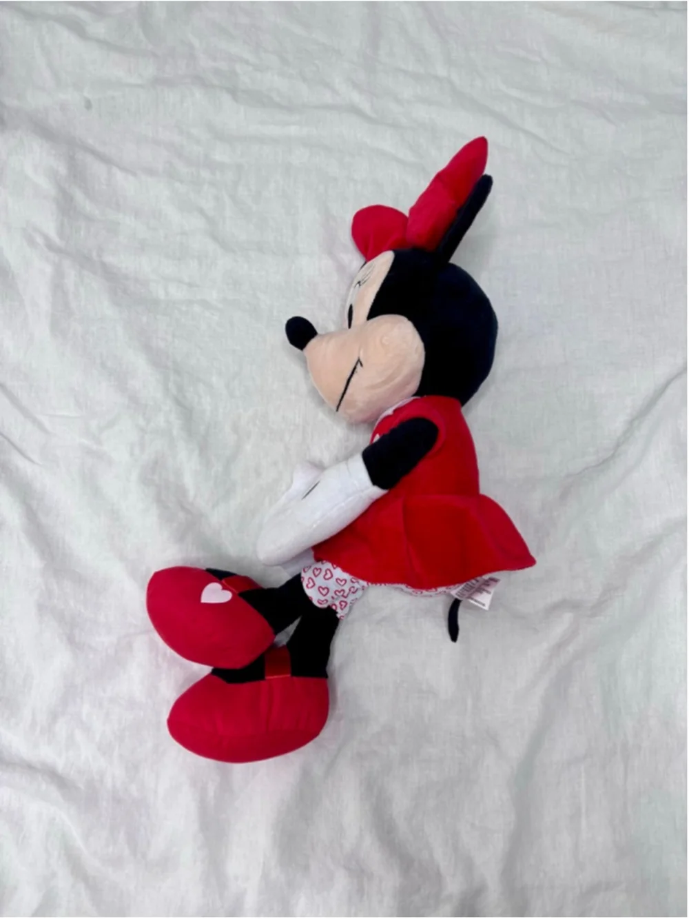 Girls Disney Minnie Mouse Stuffed Animal One Size Red Black heart detail